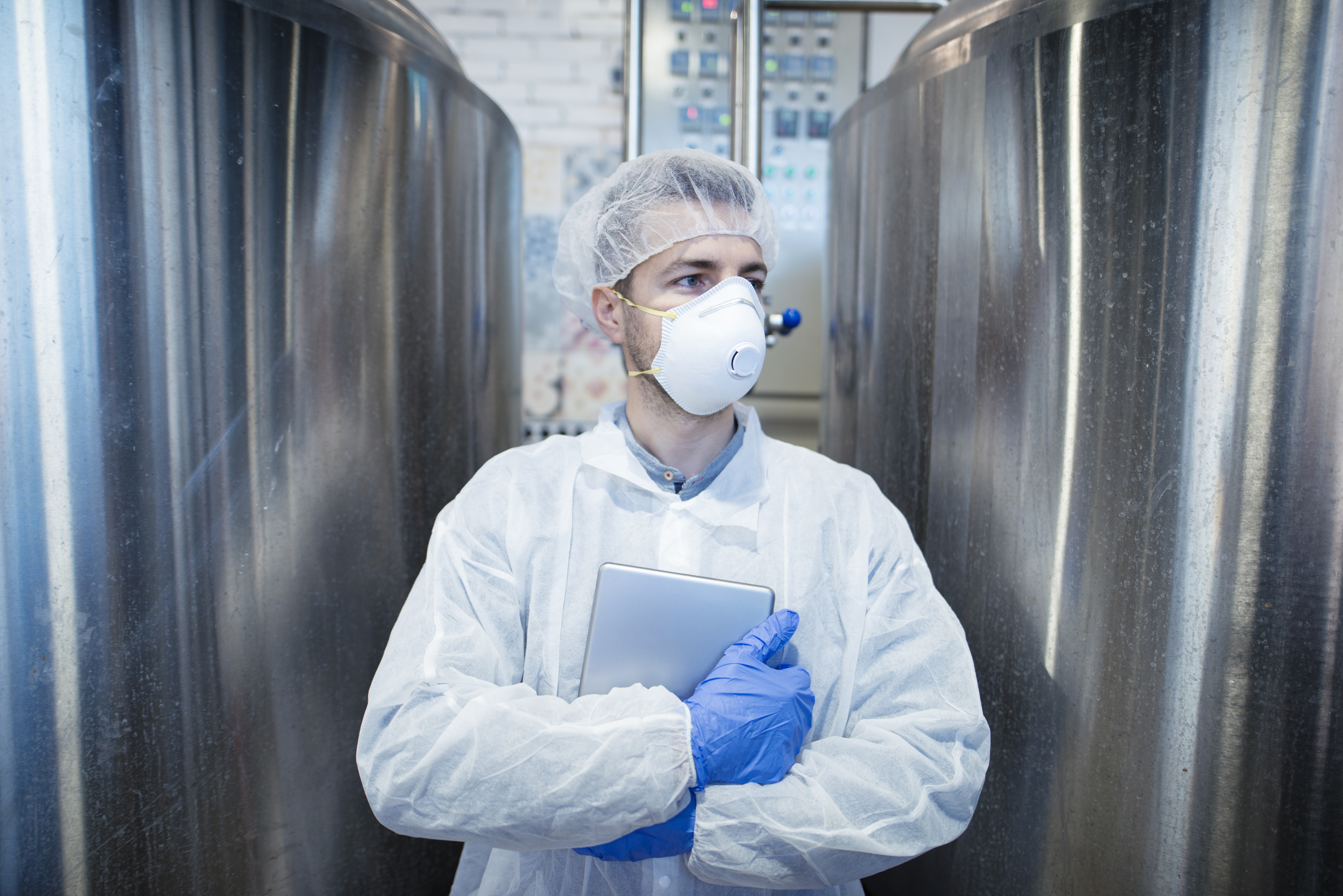 How Cleanroom Validation Service Helps Prevent Contamination Risks